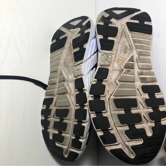 Hoka One One Gaviota 4 Black White Athletic Running Shoes Women's  Size 9.5B - Picture 10 of 10